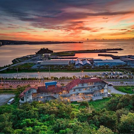 บัซ รีสอร์ต Hotel อนนะ ภายนอก รูปภาพ