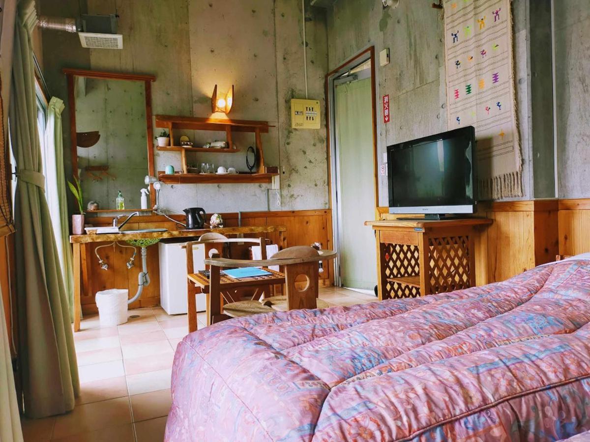 บัซ รีสอร์ต Hotel อนนะ ภายนอก รูปภาพ